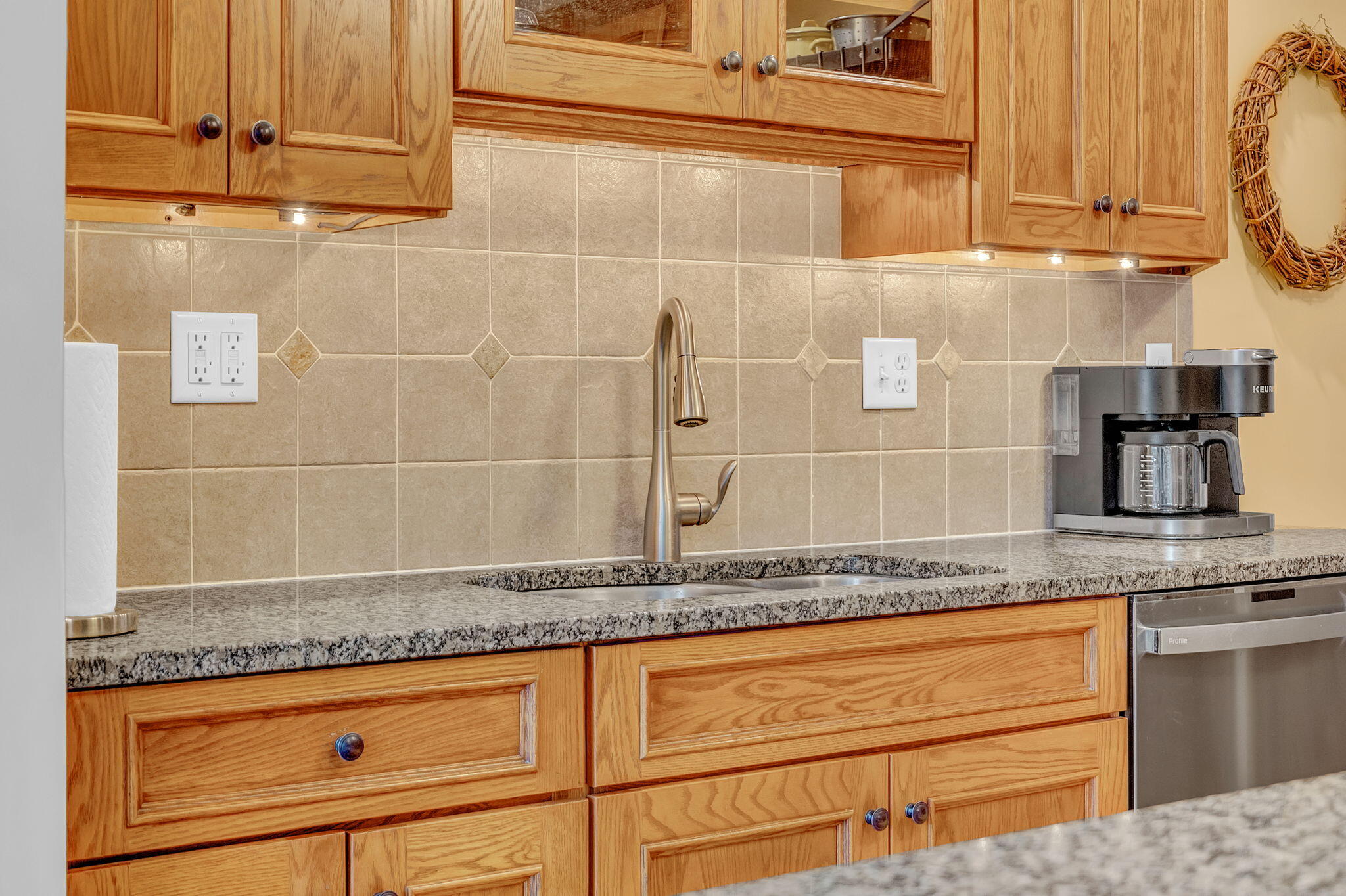 142 Longfellow Street Portland, ME 04103 - Photo 21 of 81 19-web-or-mls-142-longfellow-st