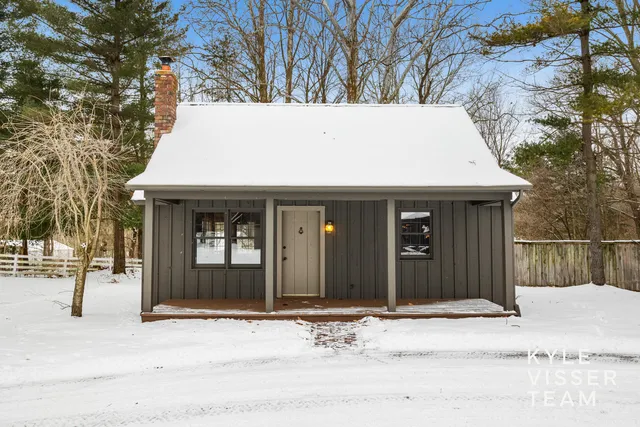 $1,350,000 | 10479 Braska Avenue Southeast, Middleville, MI 49333