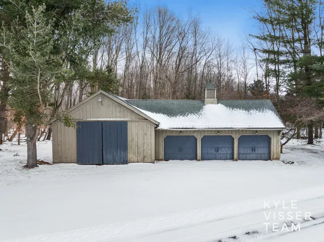 $1,350,000 | 10479 Braska Avenue Southeast, Middleville, MI 49333