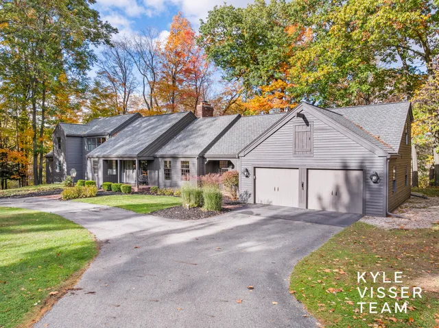 $1,350,000 | 10479 Braska Avenue Southeast, Middleville, MI 49333