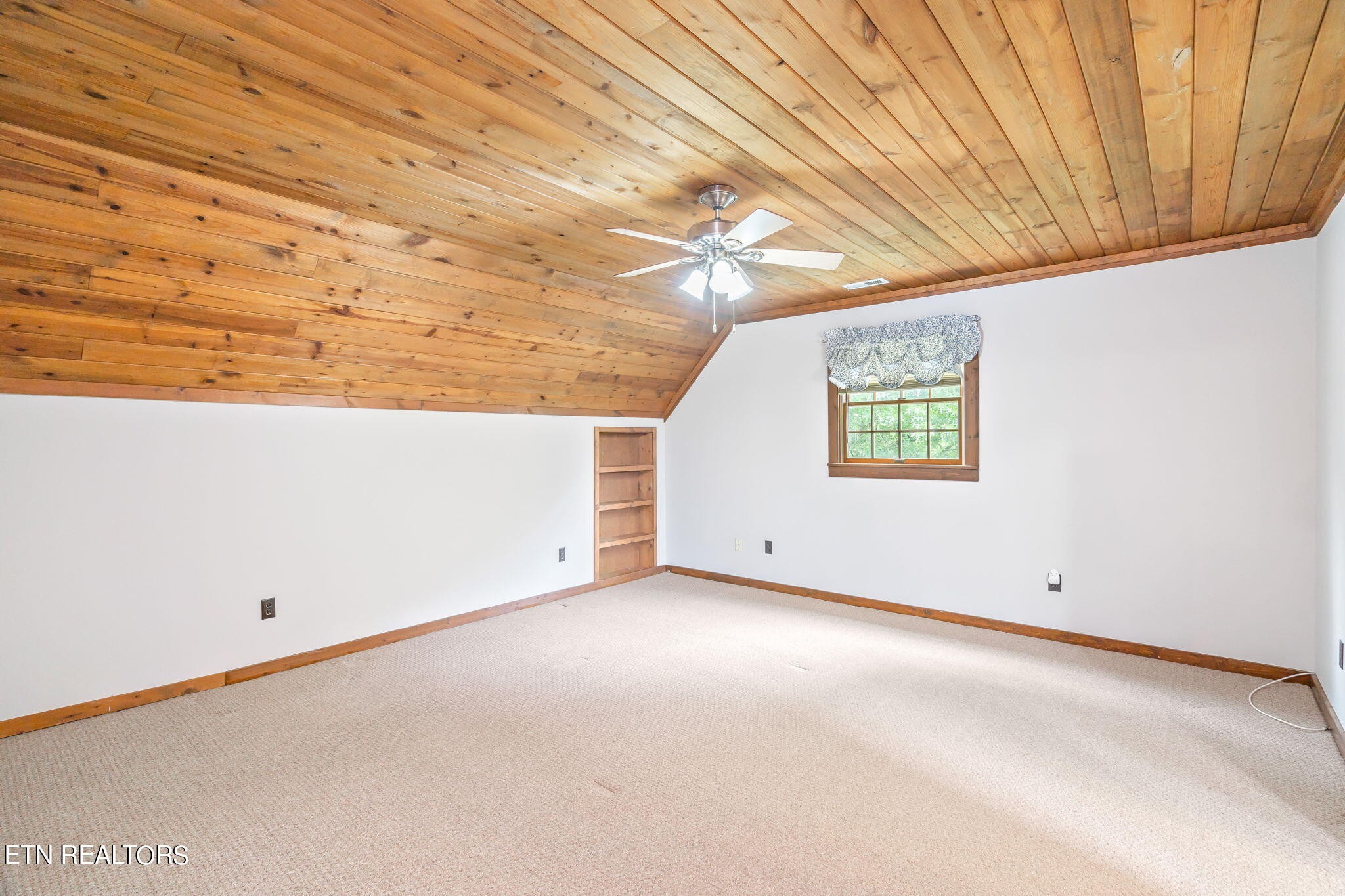 234 Lake Road Madisonville, TN 37354 - Photo 23 of 54