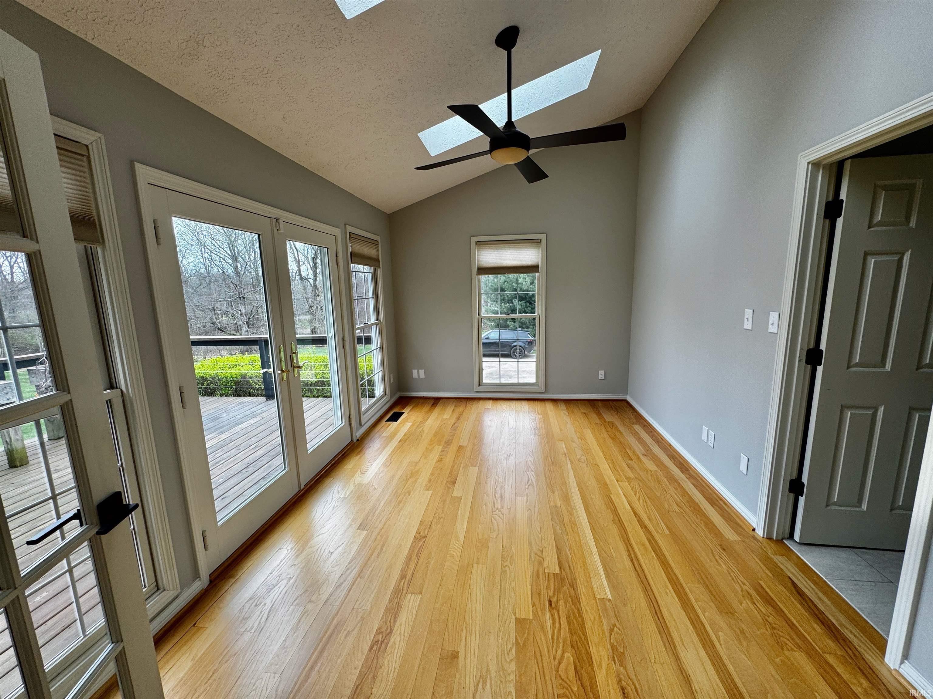 4904 East Inverness Woods Road Bloomington, IN 47401 - Photo 6 of 25