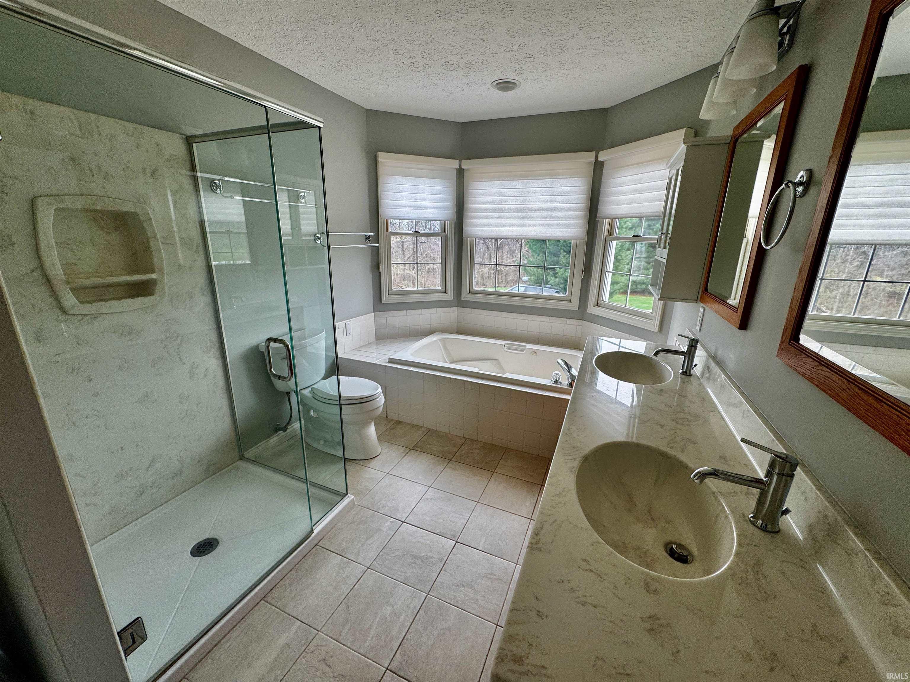 4904 East Inverness Woods Road Bloomington, IN 47401 - Photo 8 of 25