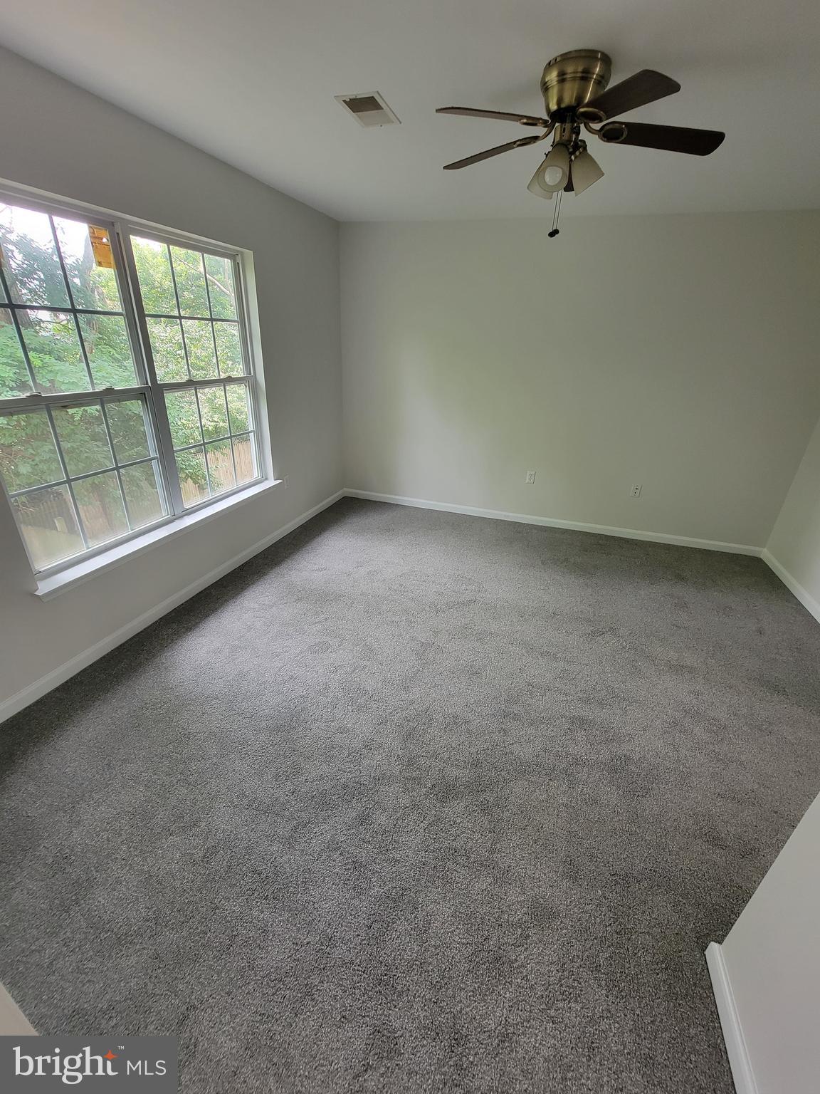 12 Russel Smith Road Lawrenceville, NJ 08648 - Photo 3 of 8