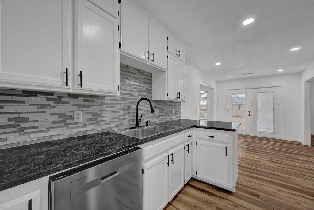 8113 Marni Trail Amarillo, TX 79110 - Photo 10 of 28 kitchen 3