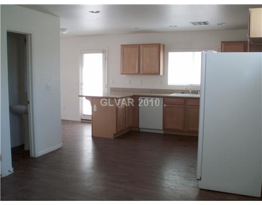 4747 Pinon Pointe Road Las Vegas, NV 89115 - Photo 7 of 18 Kitchen.
