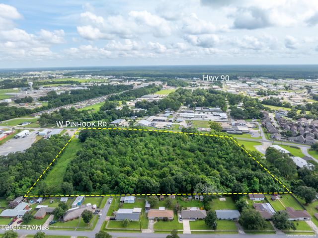 $1,050,000 | 3744 West Pinhook Road, Broussard, LA 70518