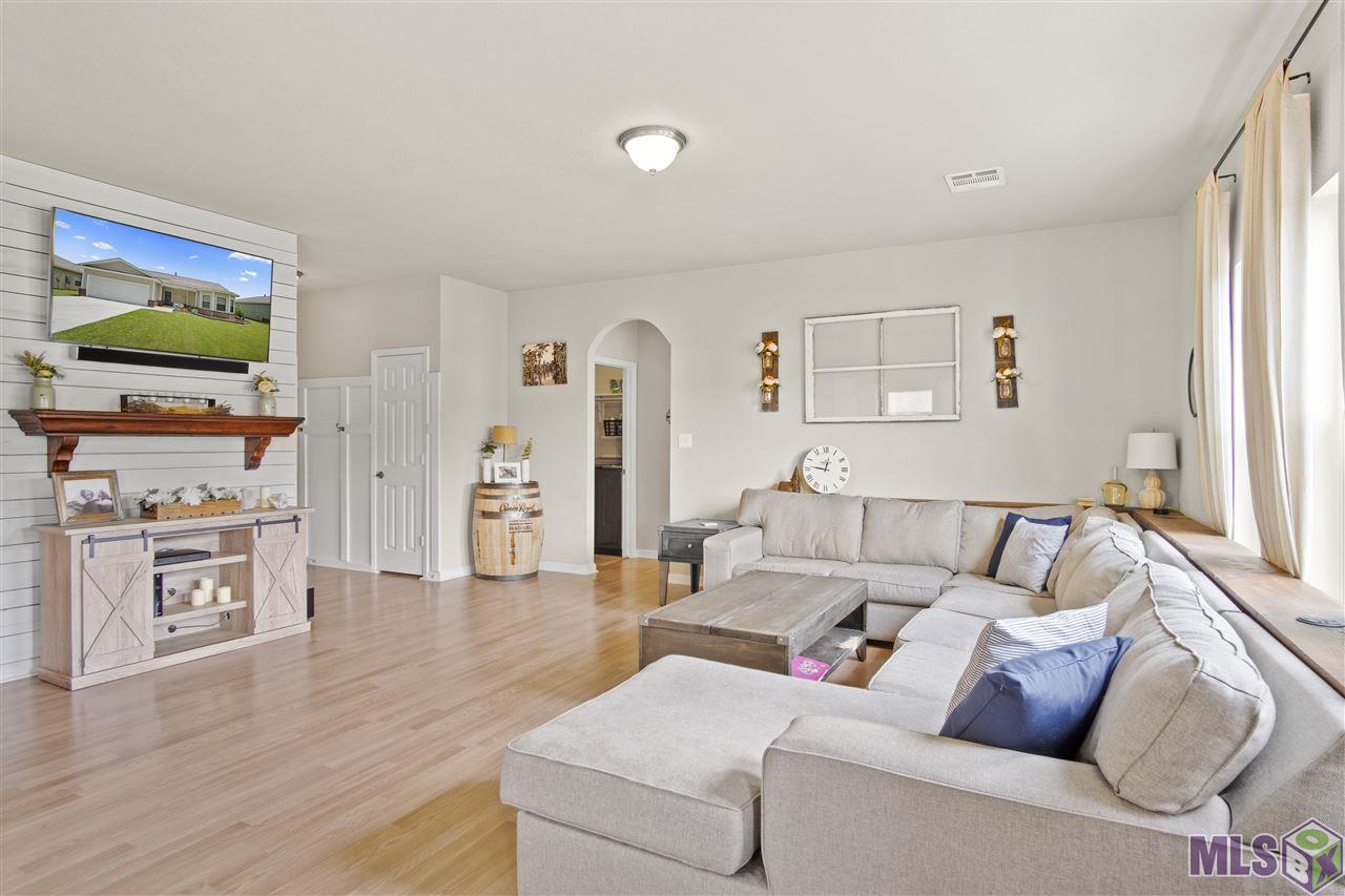 22840 Joe May Road Denham Springs, LA 70726 - Photo 8 of 18 Gallery Image 8