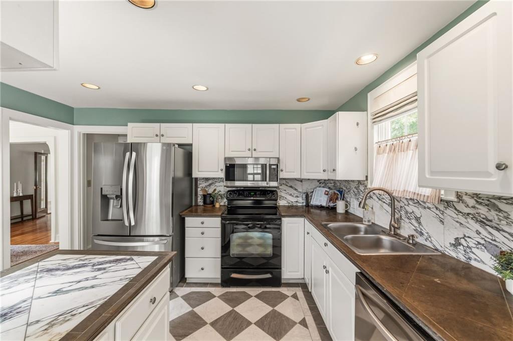 7011 Edgevale Road Kansas City, MO 64113 - Photo 15 of 42