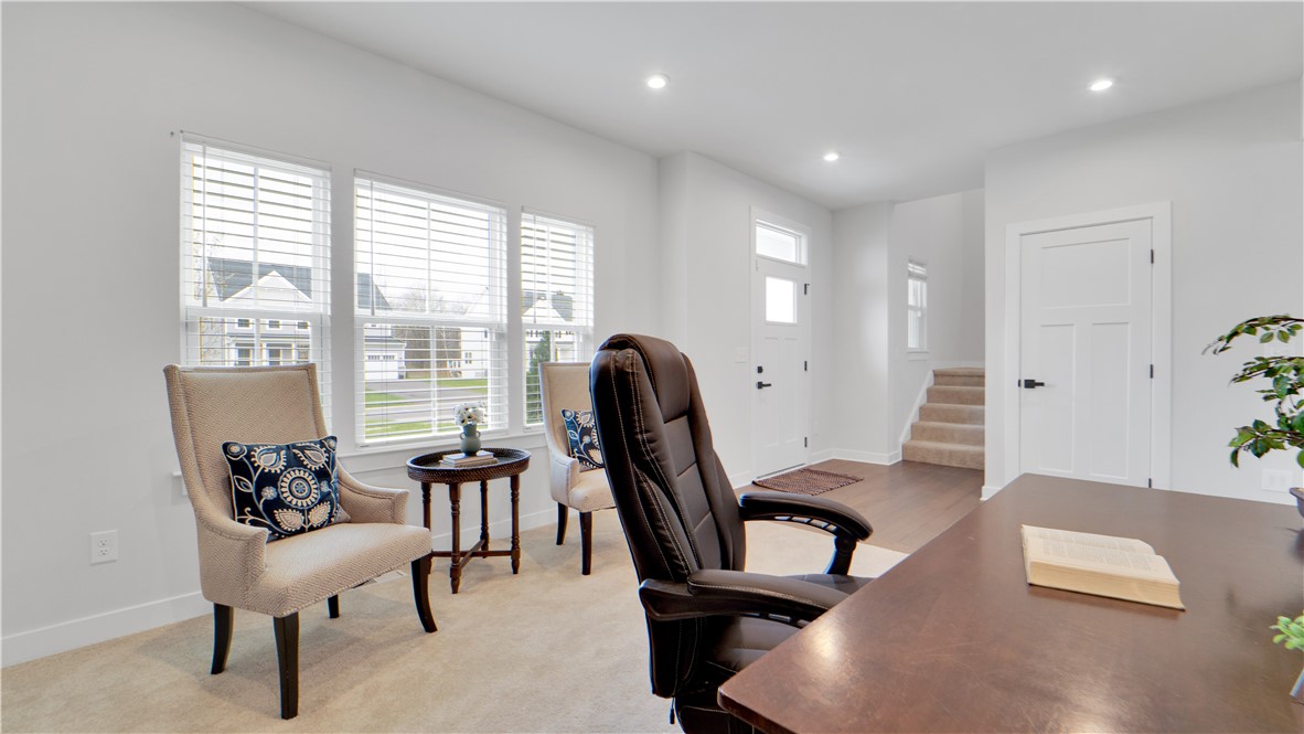 35 Robert Michaels Run Penfield, NY 14526 - Photo 9 of 50