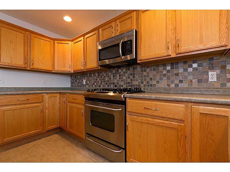 291 Park Road Westbrook, ME 04092 - Photo 5 of 21 Kitchen.