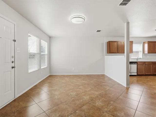 $325,000 | 1441 Erin Court, Burleson, TX 76028