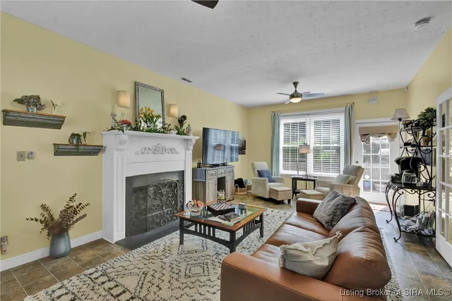 $750,000 | 110 Holy Cross Road, Loretto, KY 40037