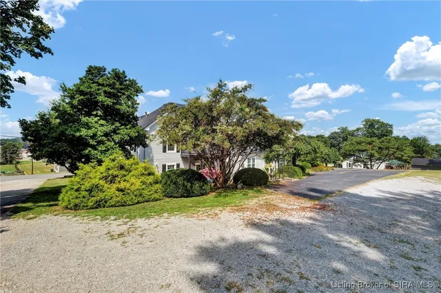 $750,000 | 110 Holy Cross Road, Loretto, KY 40037