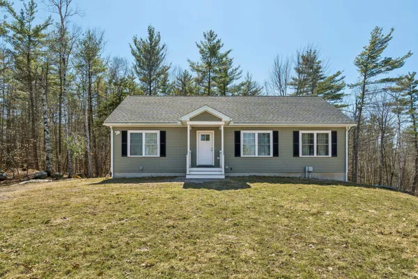$695,000 | 21 Caldwell Lane, Sunapee, NH 03782