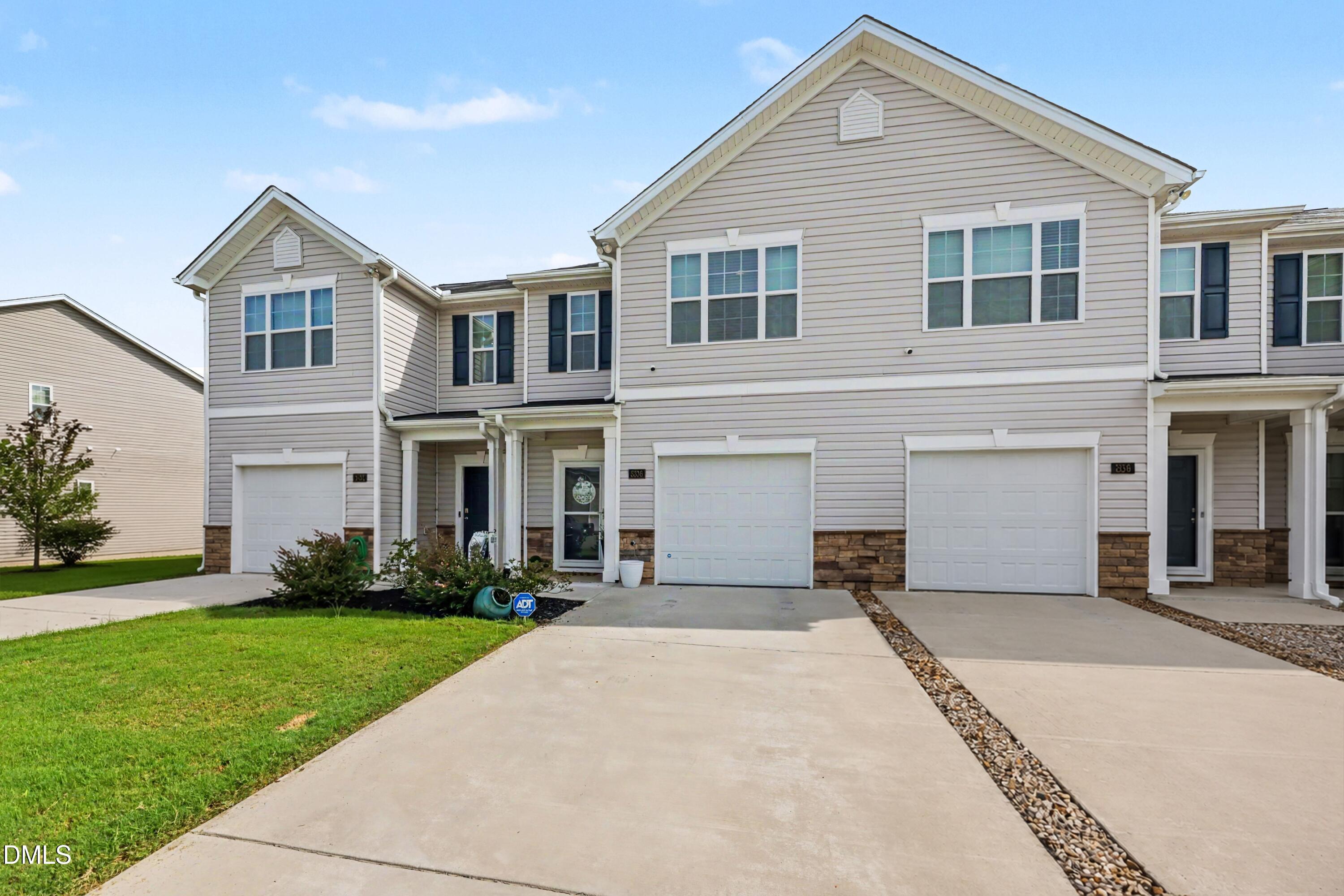 5336 Henley Ridge Drive Graham, NC 27253 - Photo 4 of 38 004_id7a6016_248