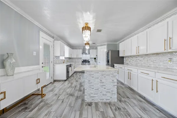 $345,000 | 1010 Stillgate Court, Spring, TX 77373