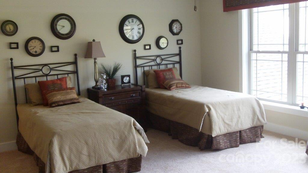 14 Brookstone Place, Unit R4 Candler, NC 28715 - Photo 18 of 23 Gallery Image 18