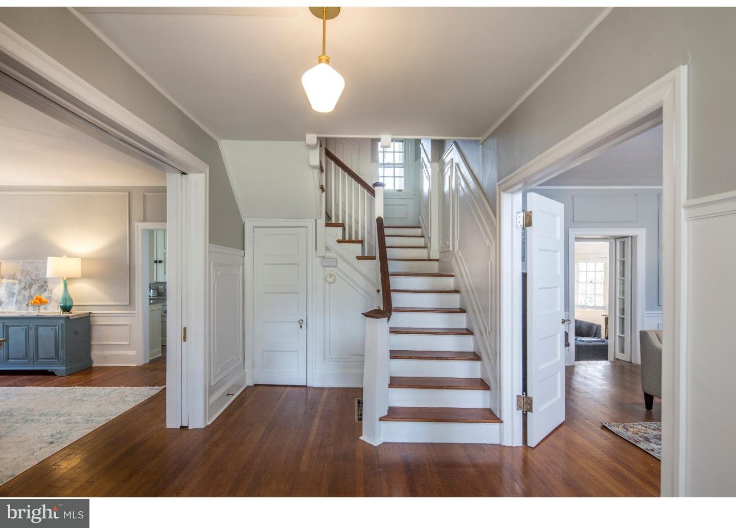 219 Glenn Road Ardmore, PA 19003 - Photo 5 of 24 Foyer