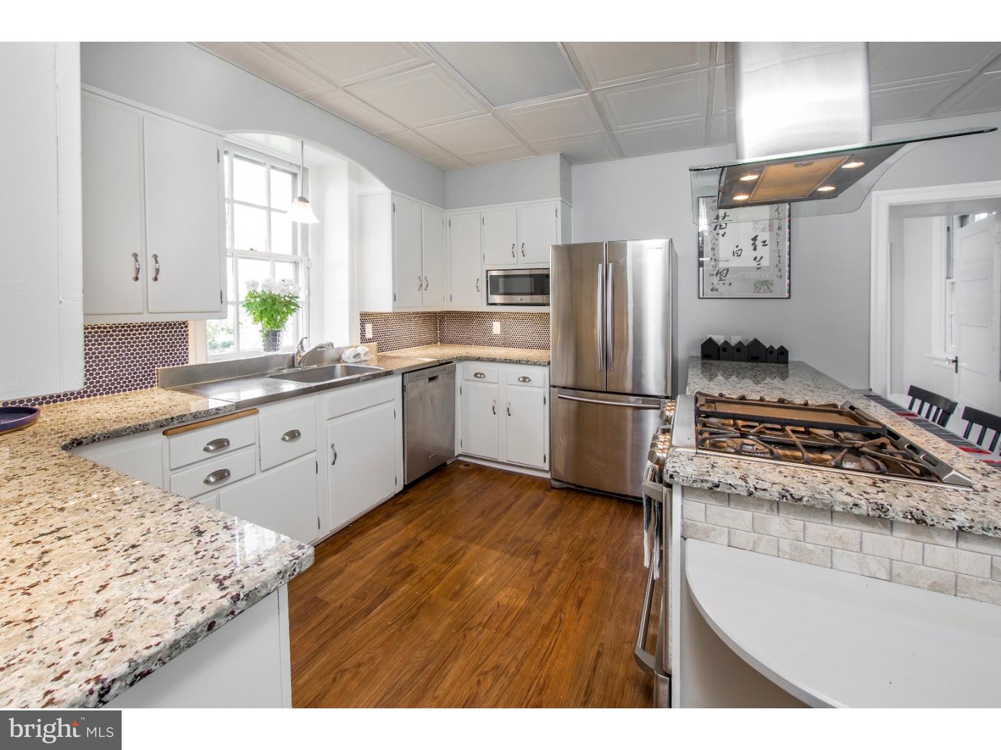 219 Glenn Road Ardmore, PA 19003 - Photo 10 of 24 Kitchen
