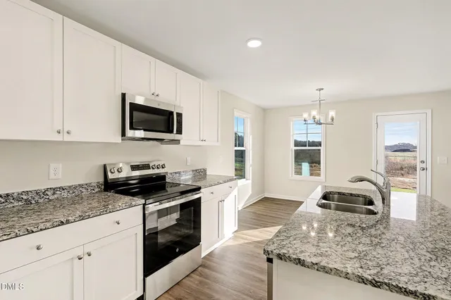 $319,950 | 45 East Emily Gardens Drive, Selma, NC 27576