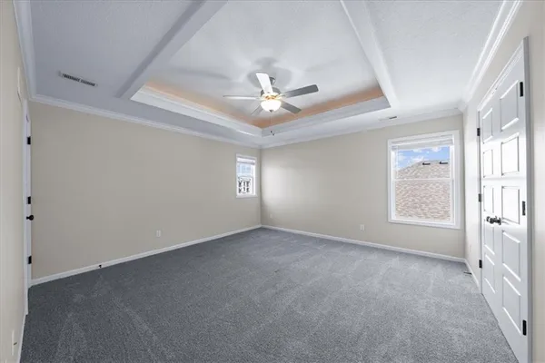 $430,000 | 6809 Prairie Lane, Parkville, MO 64152