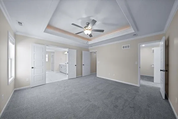 $430,000 | 6809 Prairie Lane, Parkville, MO 64152