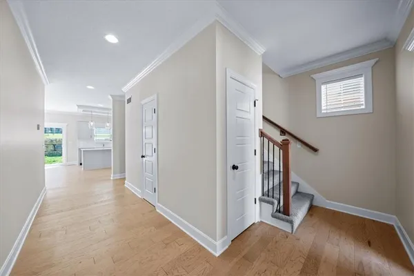$430,000 | 6809 Prairie Lane, Parkville, MO 64152