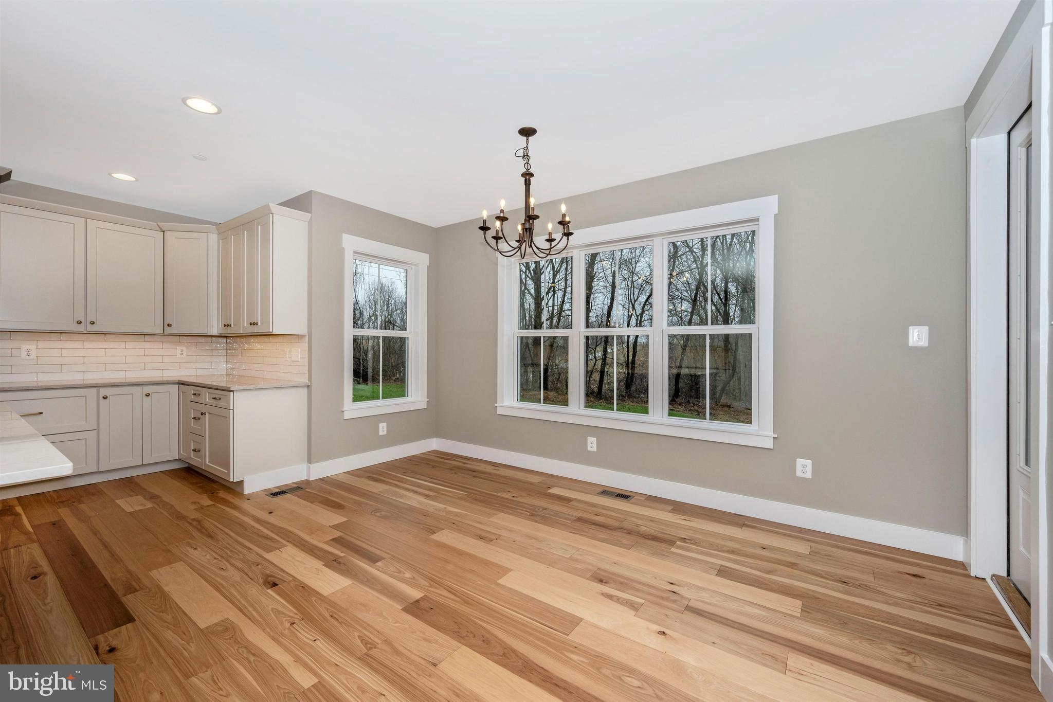 New London Road New Market, MD 21774 - Photo 22 of 68 a view of an empty room with a window