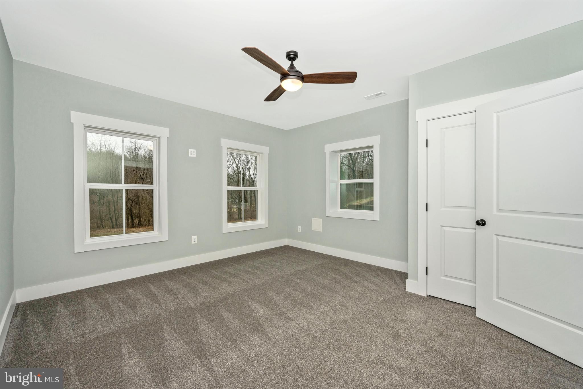 New London Road New Market, MD 21774 - Photo 46 of 68 a view of an empty room with a window