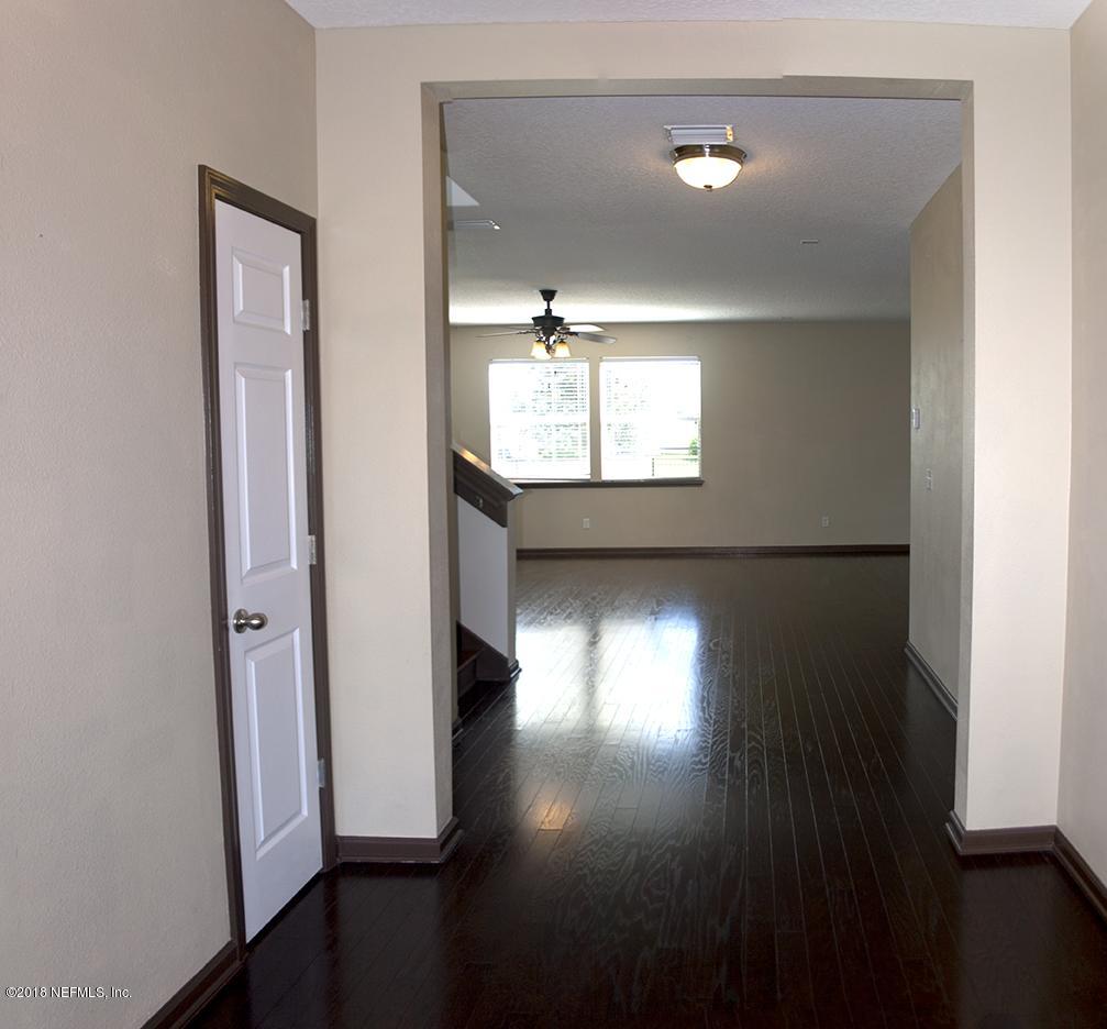 16313 Tisons Bluff Road Jacksonville, FL 32218 - Photo 11 of 73 From foyer to fam rm