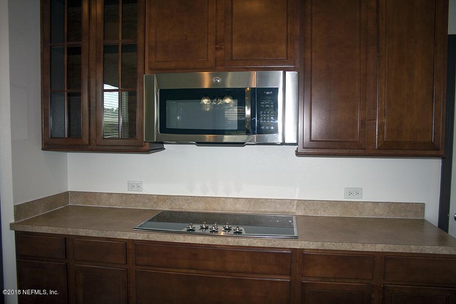 16313 Tisons Bluff Road Jacksonville, FL 32218 - Photo 21 of 73 Microwave & cooktop