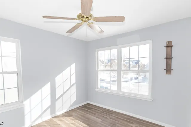 $280,000 | 460 Lancaster Drive, Pingree Grove, IL 60140