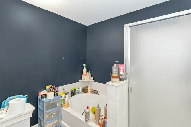 $280,000 | 460 Lancaster Drive, Pingree Grove, IL 60140