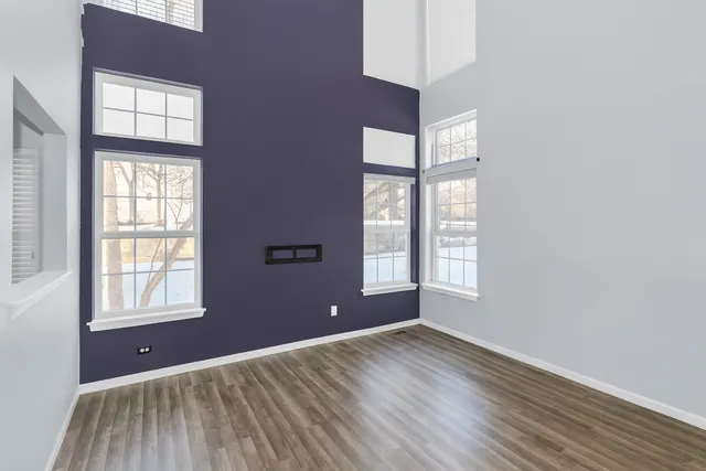 $280,000 | 460 Lancaster Drive, Pingree Grove, IL 60140