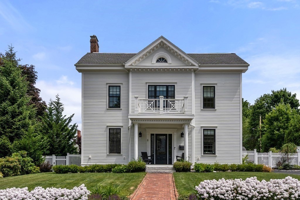 8 Rutledge Street Boston, MA 02132 - Photo 1 of 12