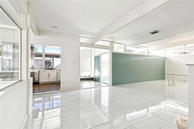 $3,500 | 402 Sena Drive, Metairie, LA 70005