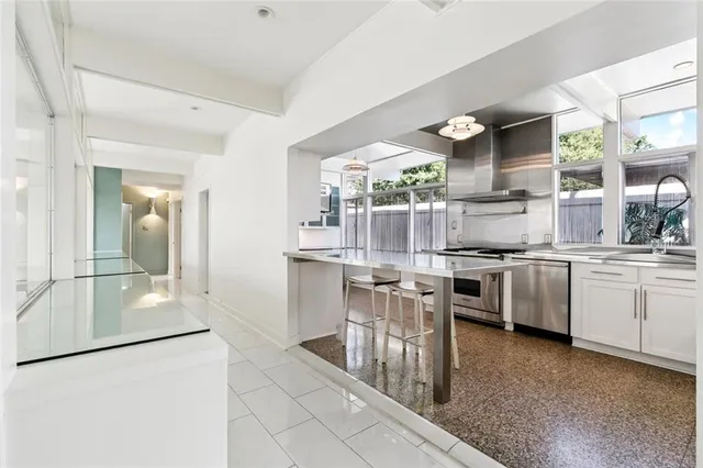 $3,500 | 402 Sena Drive, Metairie, LA 70005