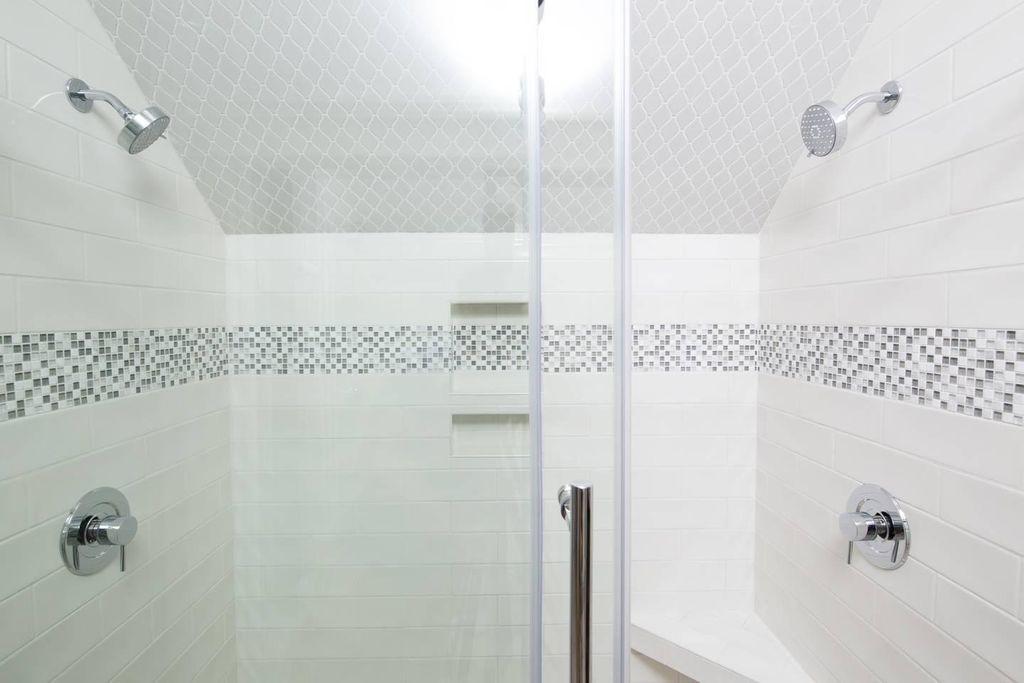 1188 Mosstree Road North Charleston, SC 29405 - Photo 14 of 16 Master Shower