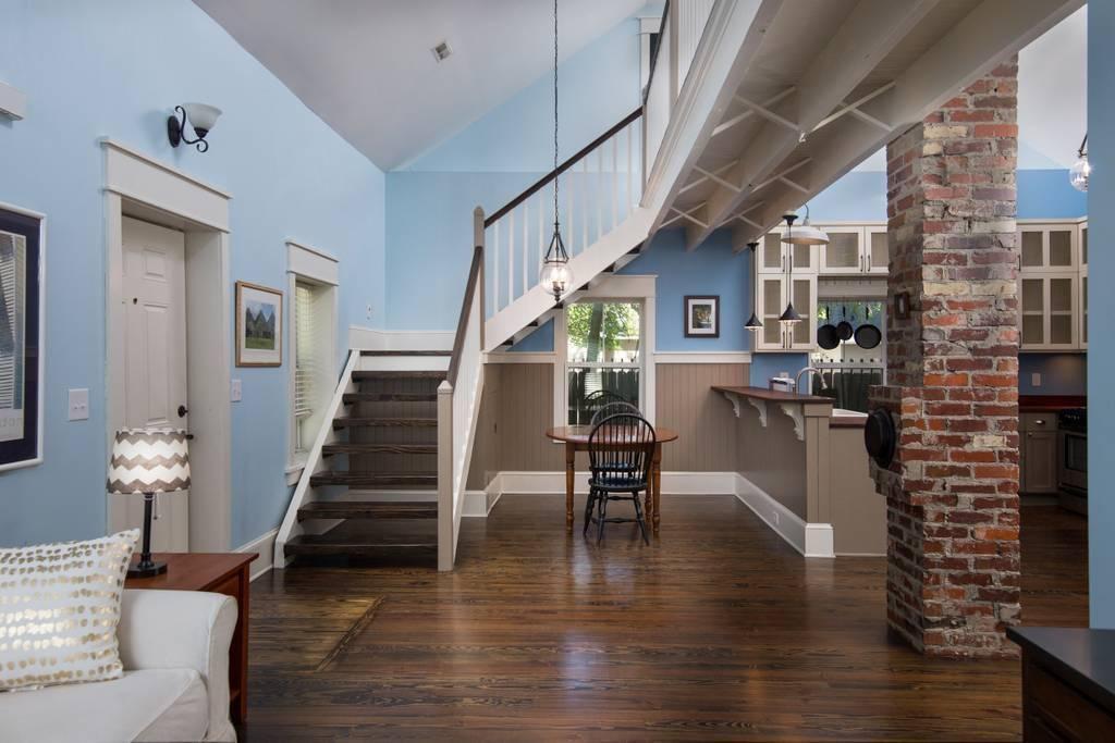 1188 Mosstree Road North Charleston, SC 29405 - Photo 3 of 16 Stairway
