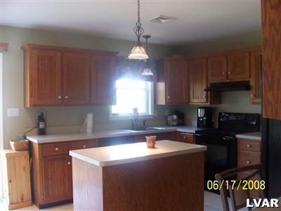 2532 Beacon Road Bath, PA 18014 - Photo 13 of 23