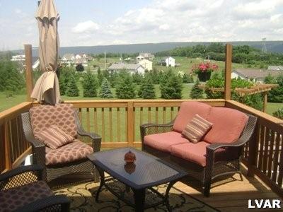 2532 Beacon Road Bath, PA 18014 - Photo 2 of 23