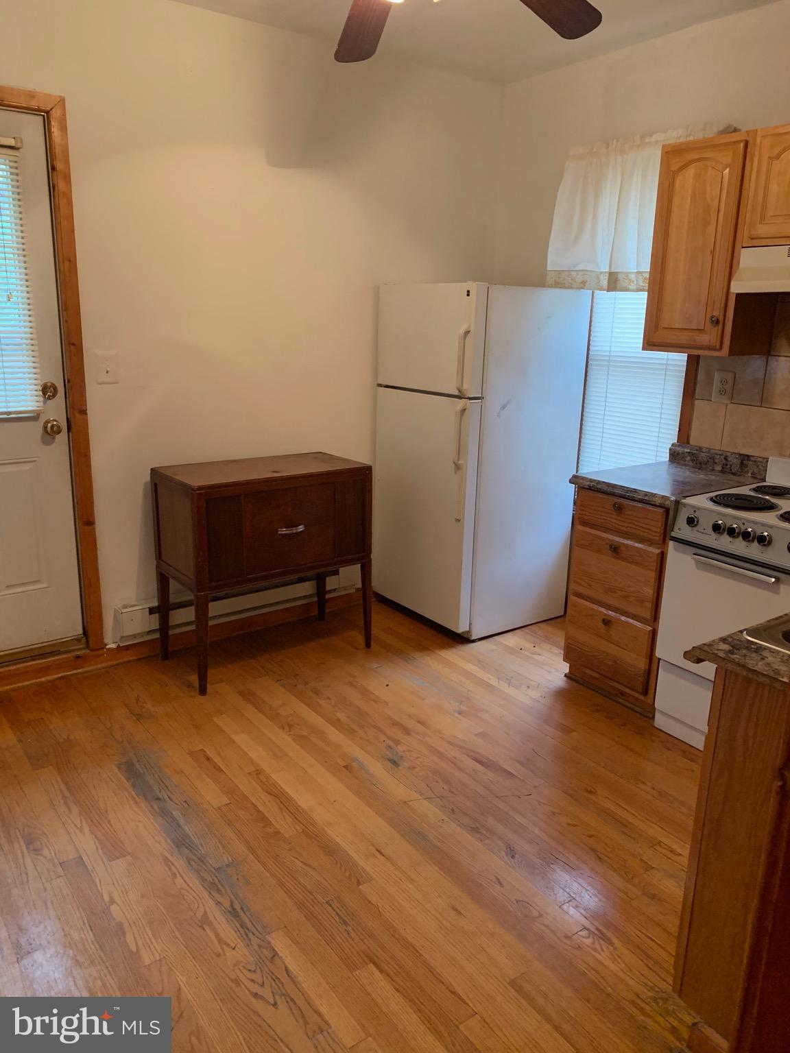 2012 East Madison Street, Unit 1 Philadelphia, PA 19134 - Photo 2 of 11