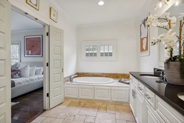 $1,350,000 | 1208 Linden Avenue, Unit A, Nashville, TN 37212