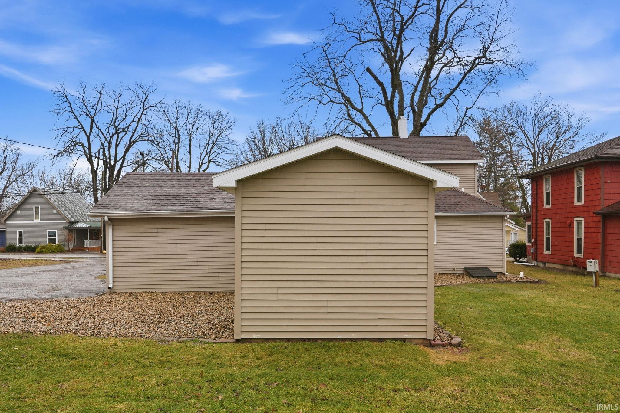 4160 East Bellefontaine Road Hamilton, IN 46742 - Photo 17 of 33