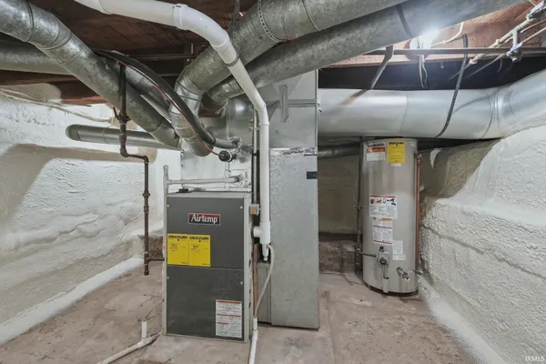 $189,000 | 4160 East Bellefontaine Road, Hamilton, IN 46742