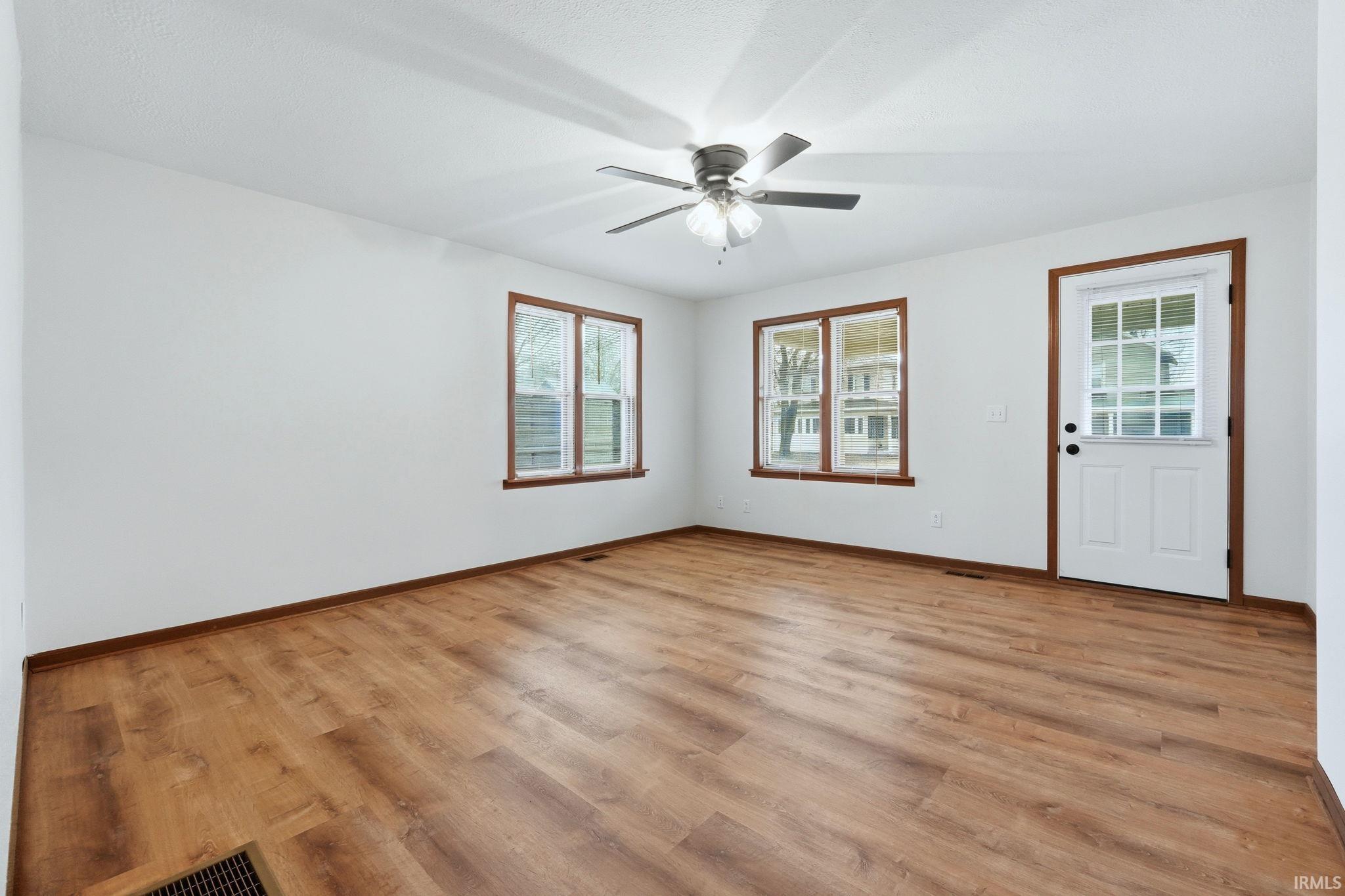 4160 East Bellefontaine Road Hamilton, IN 46742 - Photo 7 of 33