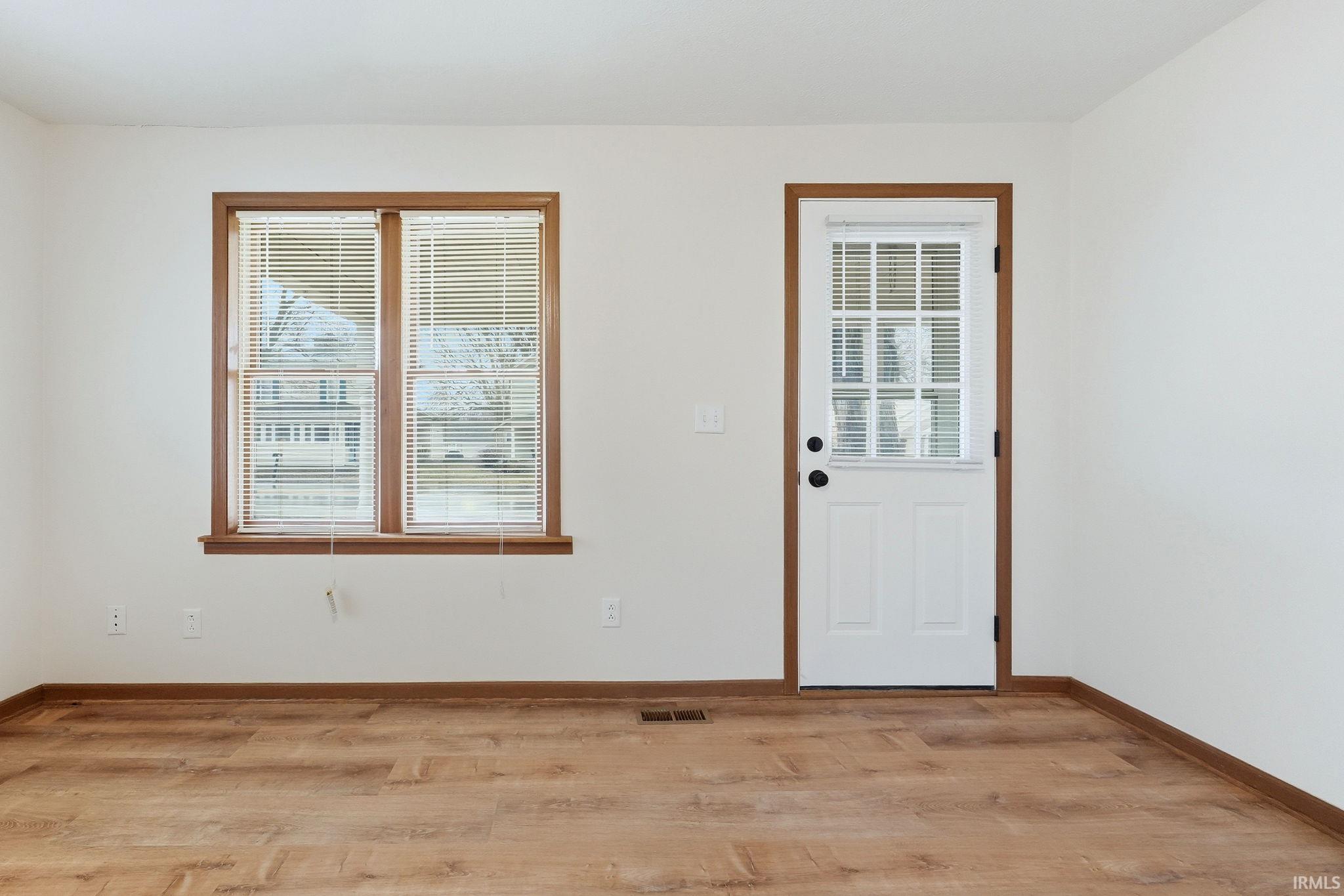 4160 East Bellefontaine Road Hamilton, IN 46742 - Photo 8 of 33