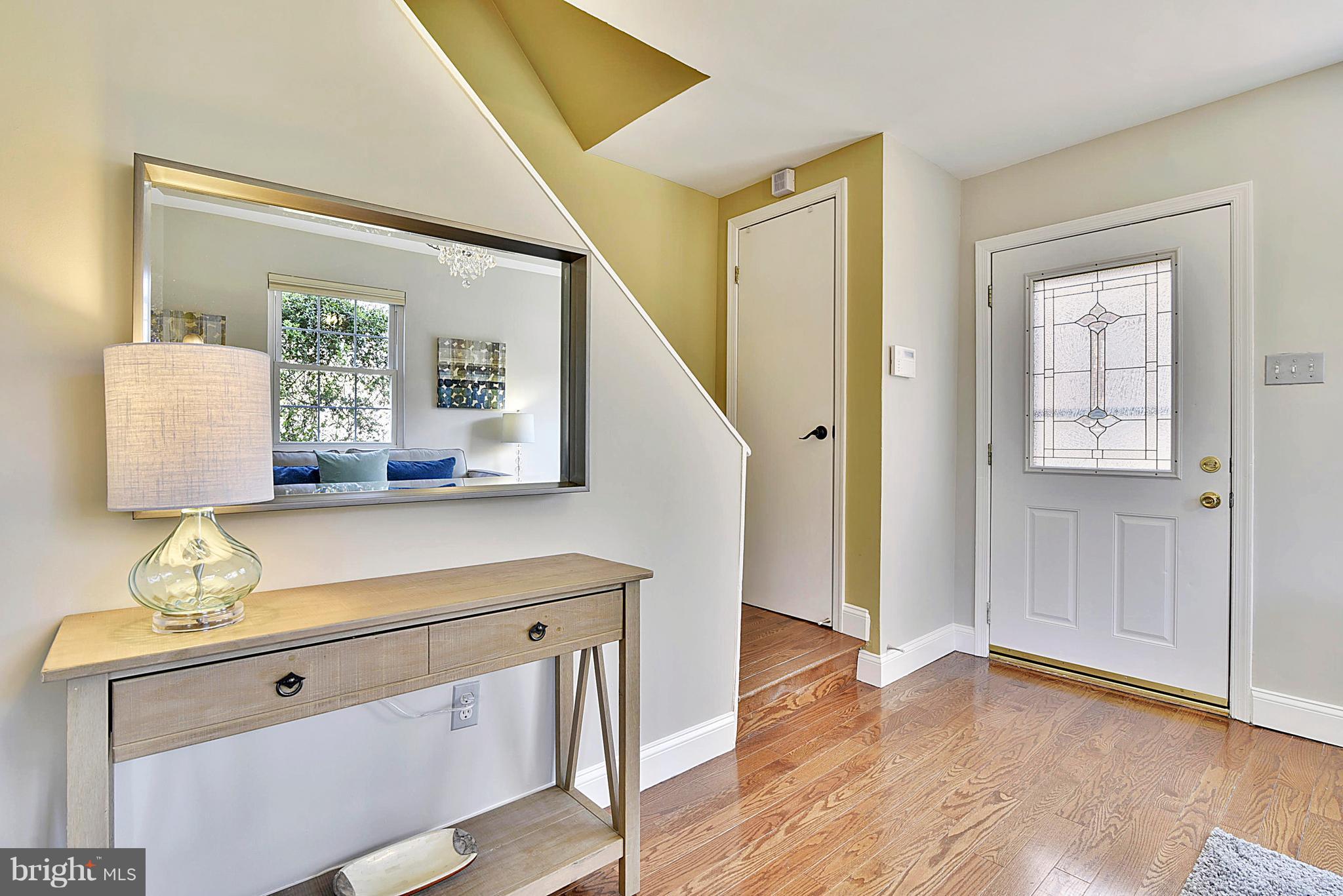 51 West Reed Avenue Alexandria, VA 22305 - Photo 4 of 30 Welcome into the foyer/living room
