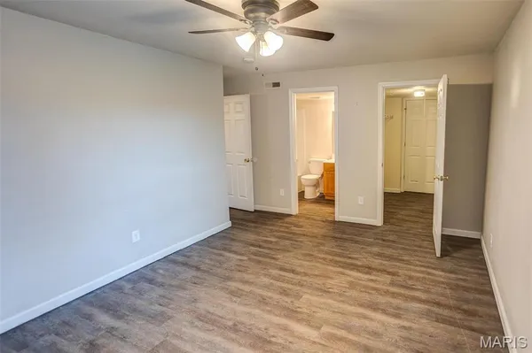 $2,000 | 1926 Hunting Lake Court, Unit 103, St. Louis, MO 63122